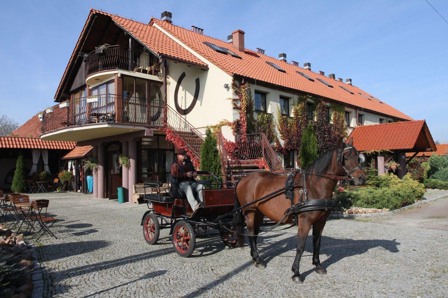 Podkowa Modliszow Villa Exteriör bild