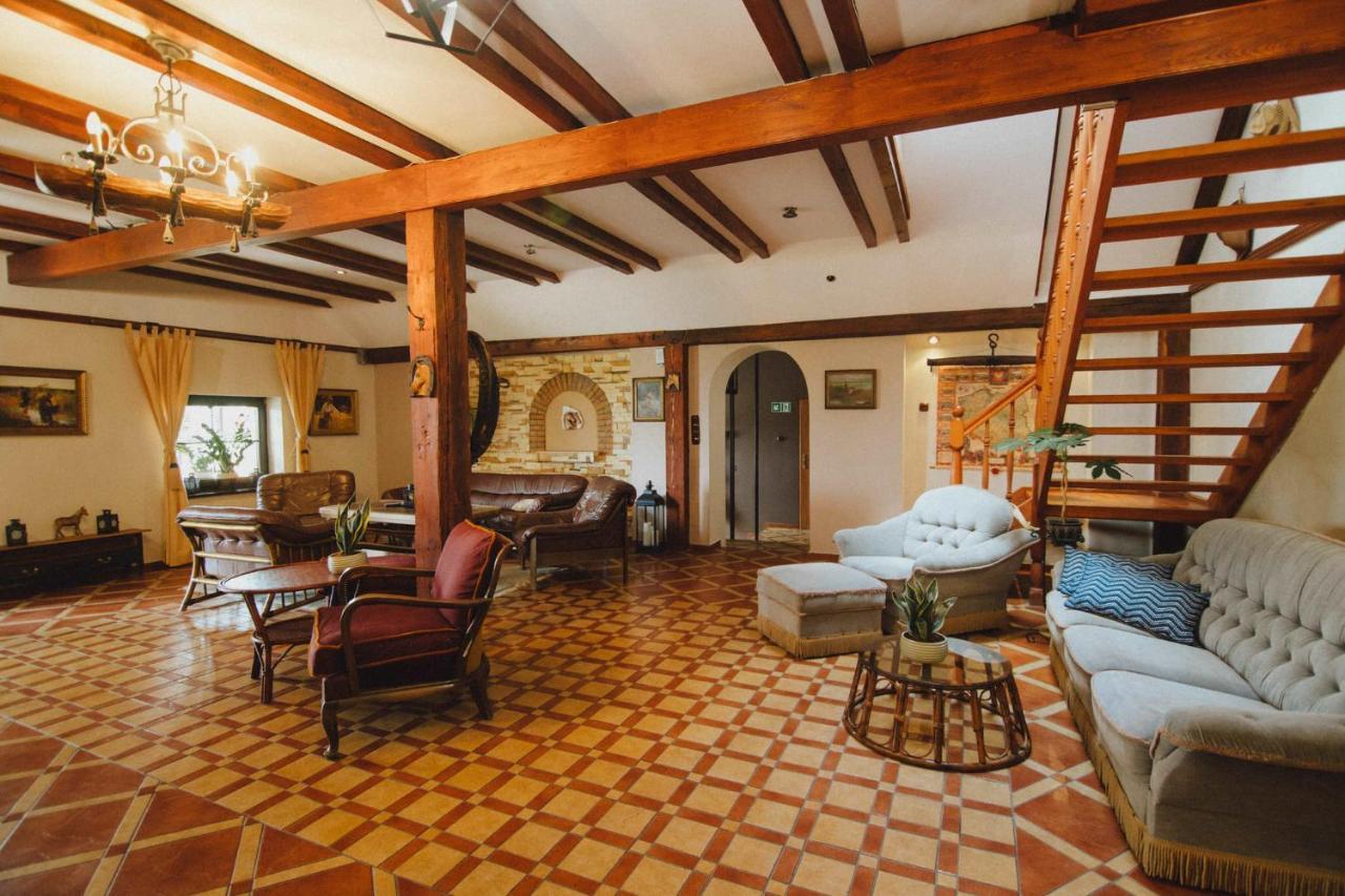 Podkowa Modliszow Villa Exteriör bild